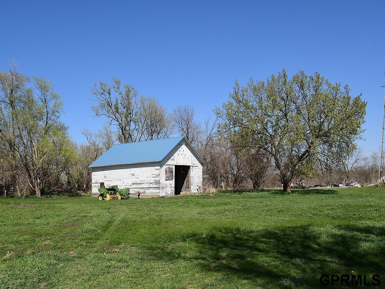 330 County Road 2300, Crete, Nebraska image 25