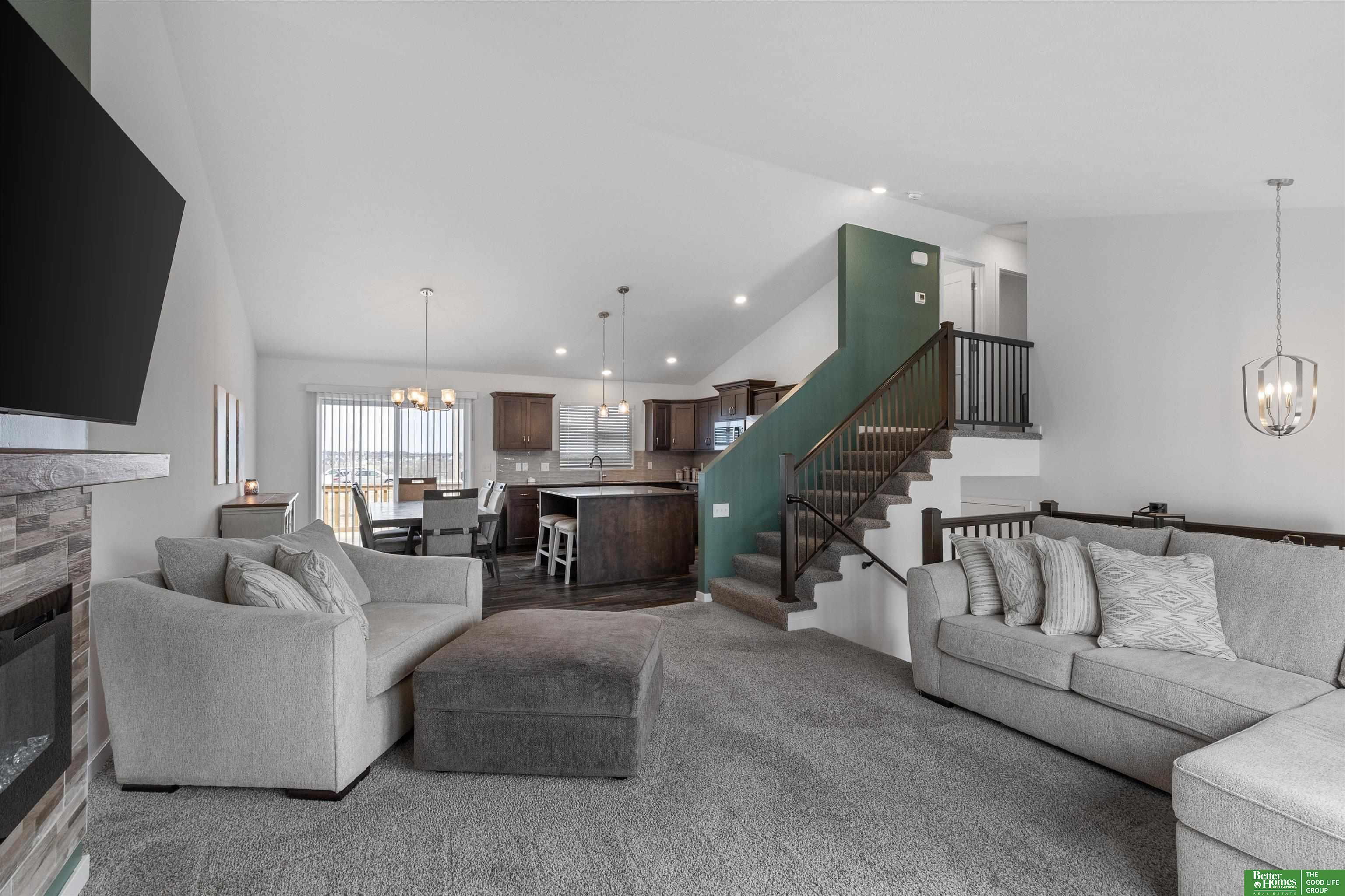 5911 N 181 Street, Elkhorn, Nebraska image 8