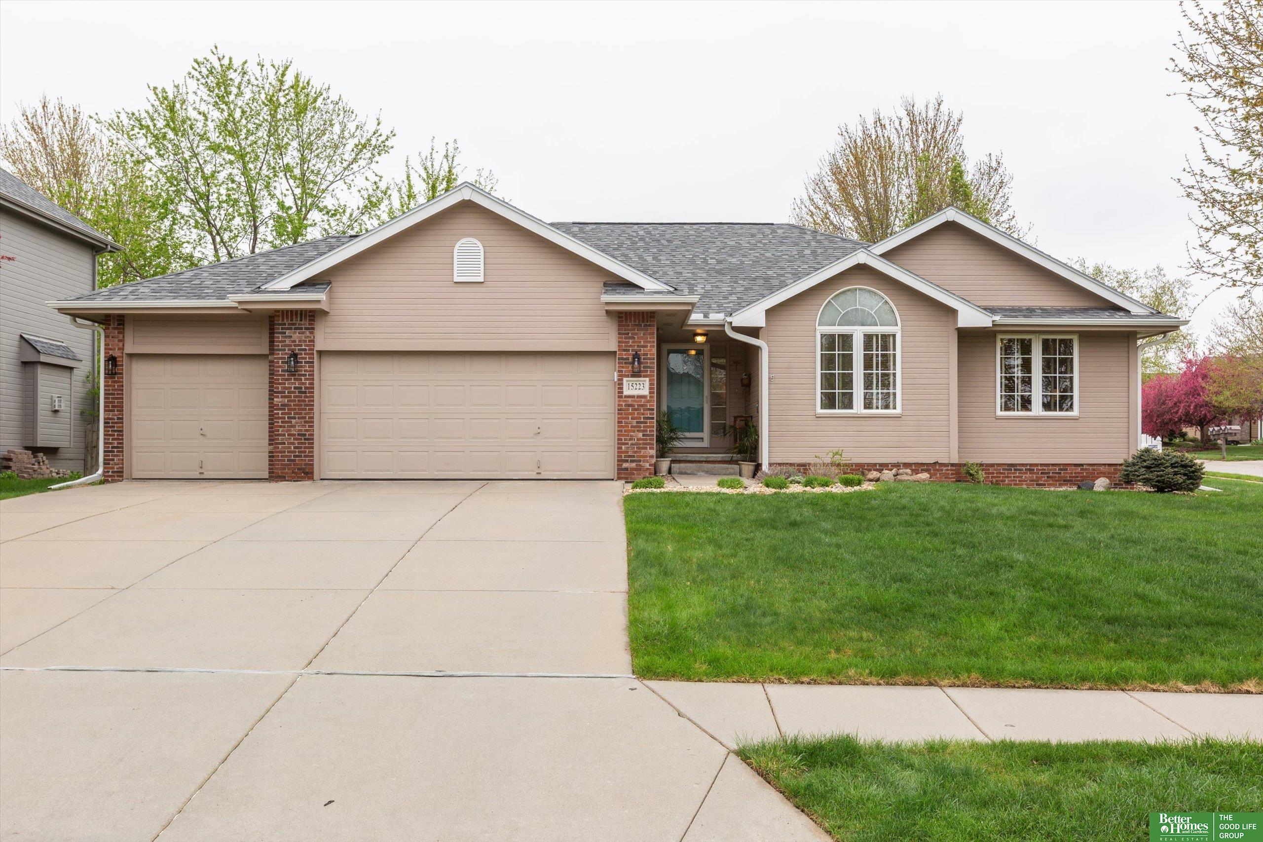 15223 Bauman Avenue, Omaha, Nebraska image 2