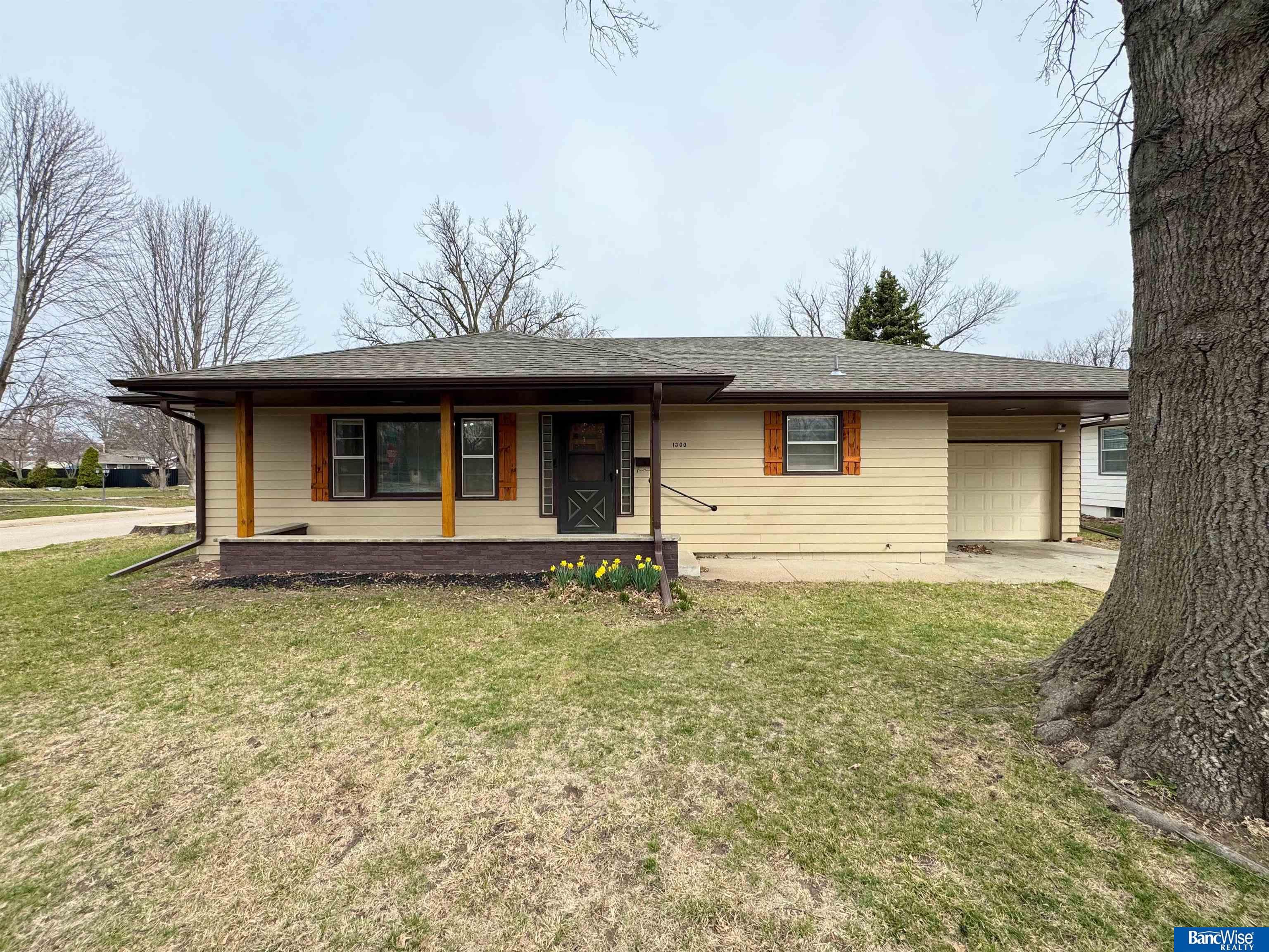 1300 Park Street, Beatrice, Nebraska image 1