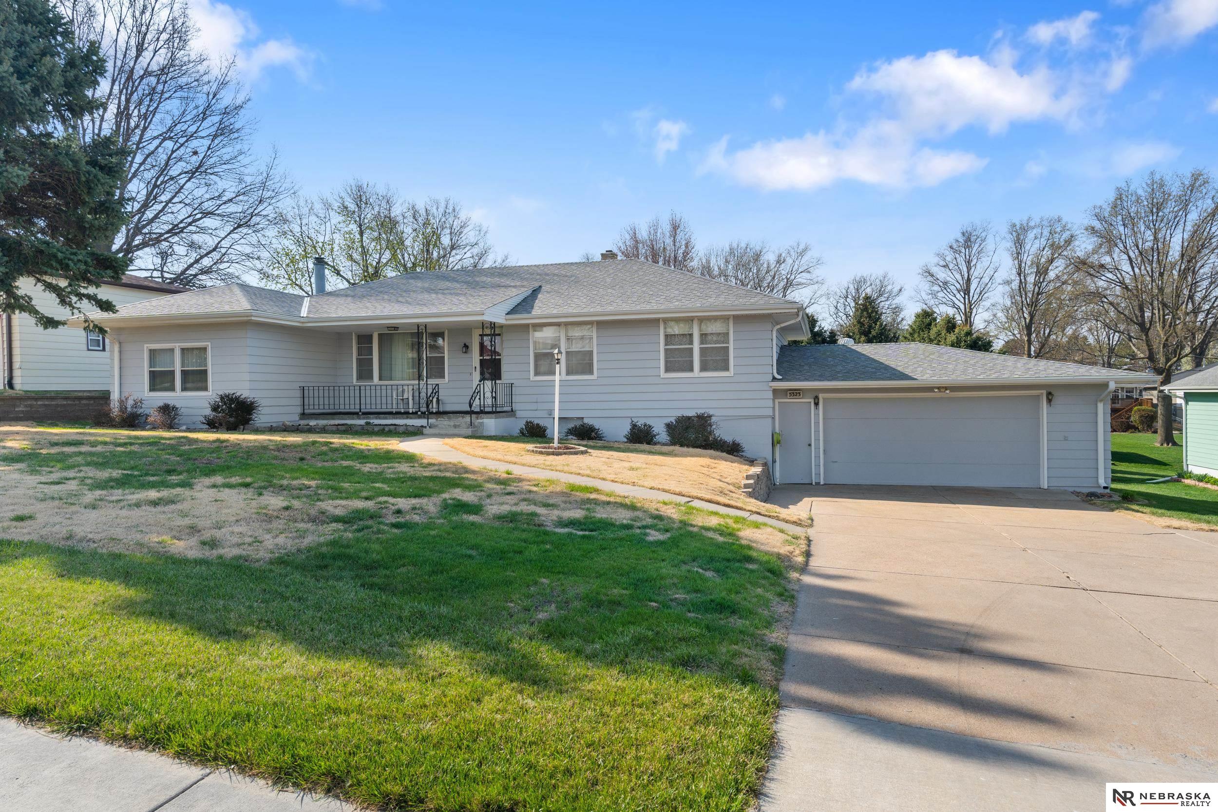 5323 Grover Street, Omaha