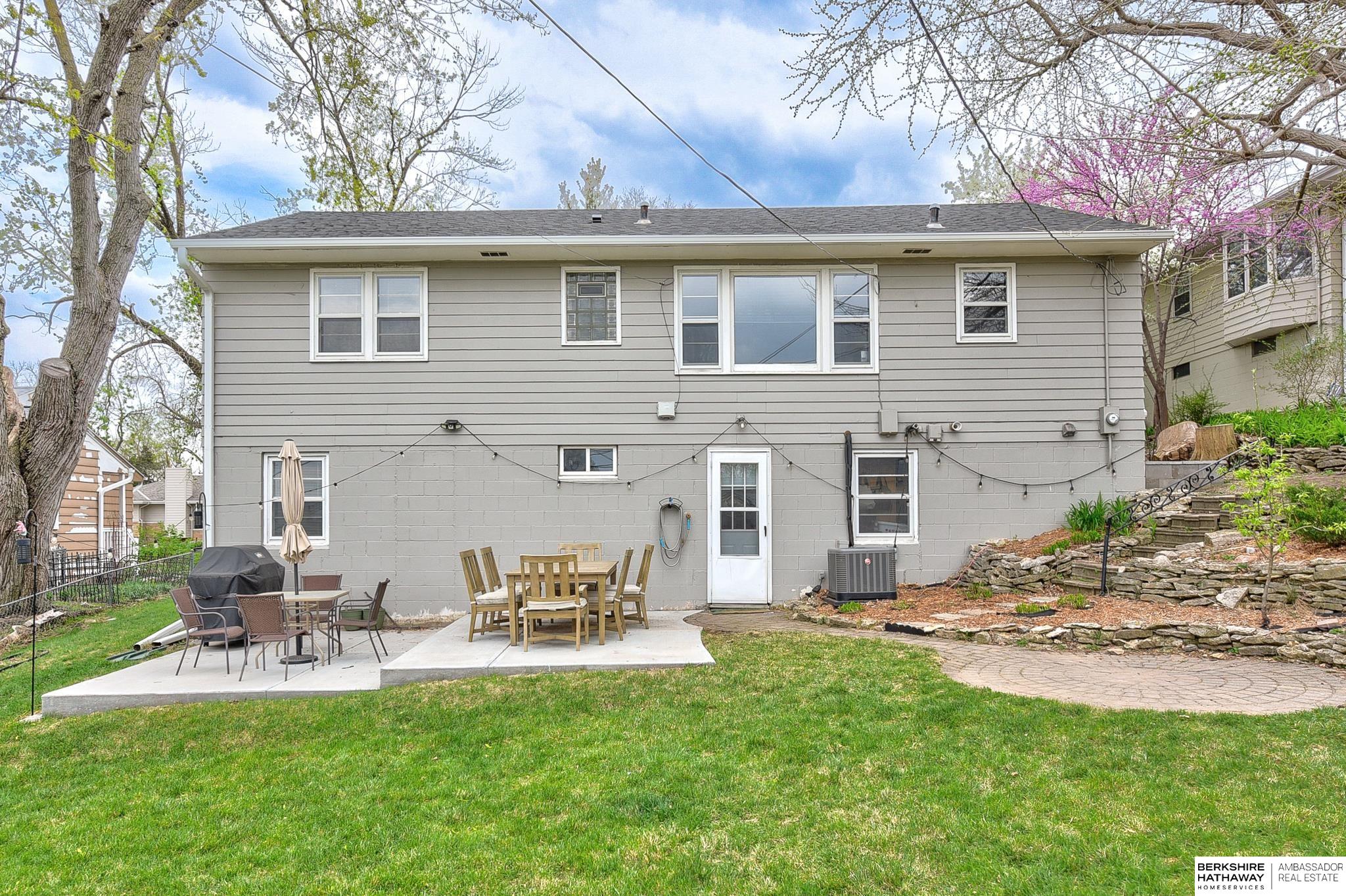 8544 Underwood