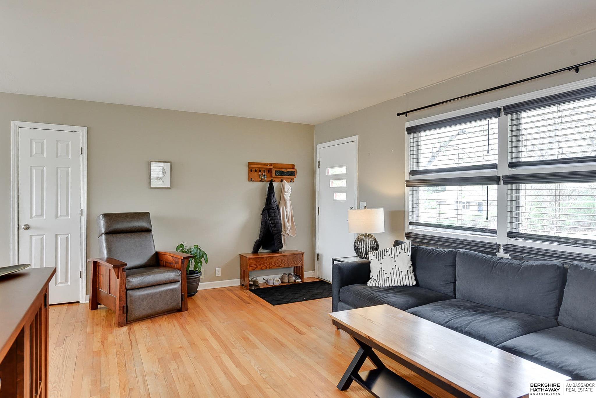 8544 Underwood