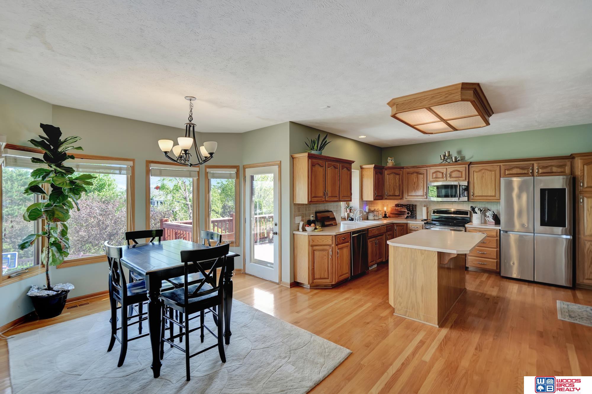 16528 Briar Street, Omaha, Nebraska image 11