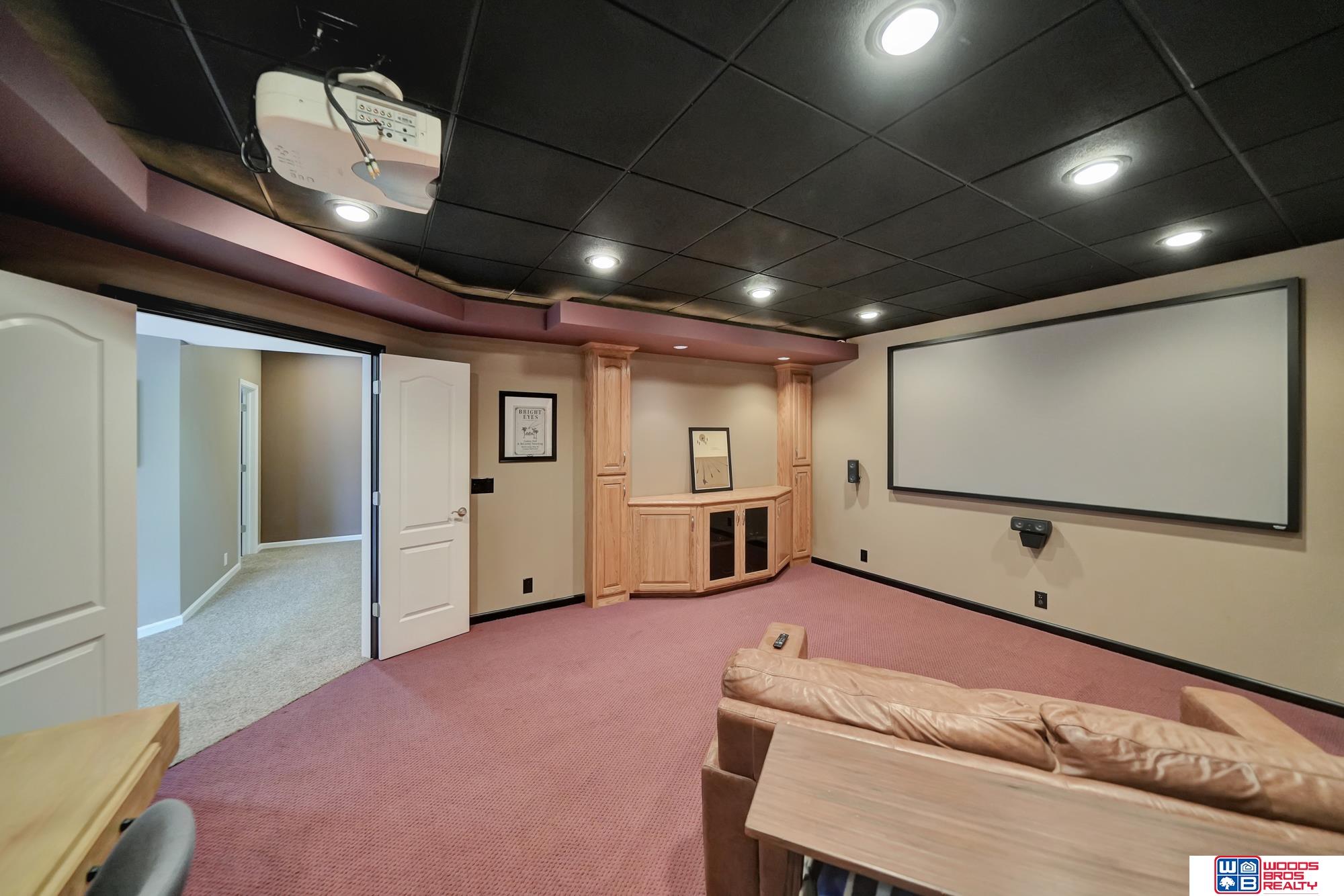 16528 Briar Street, Omaha, Nebraska image 40