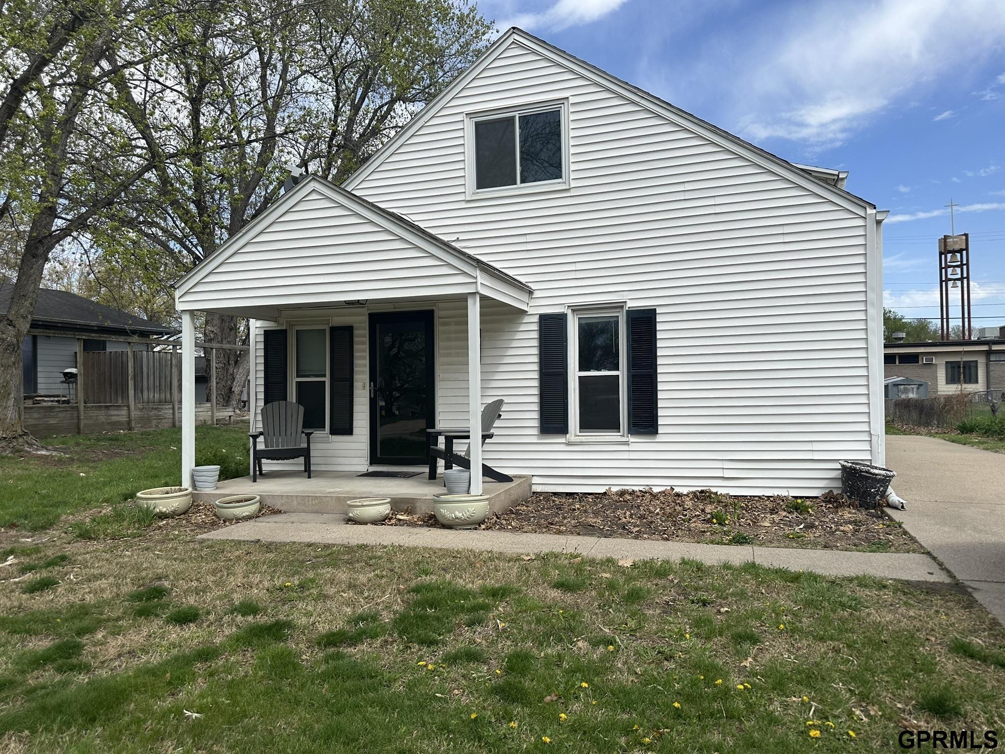 108 W York Avenue, Dewitt