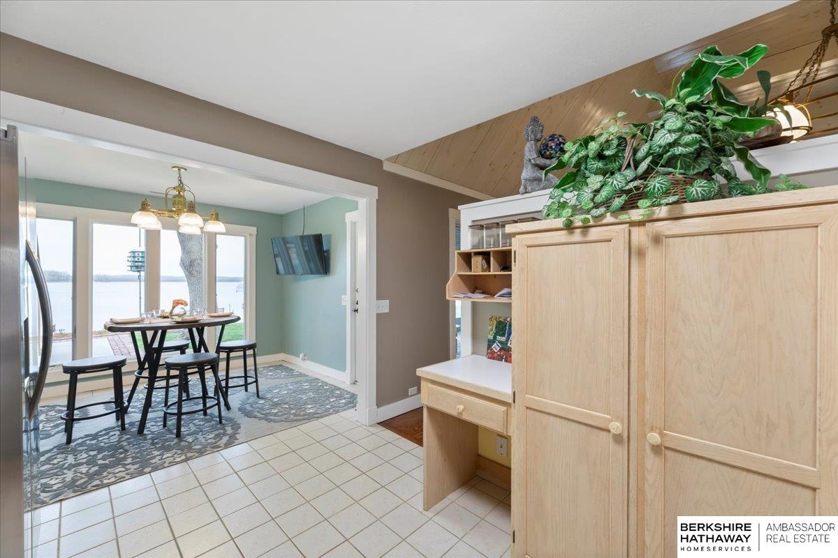 4614 N Shore Drive, Council Bluffs, Iowa image 19