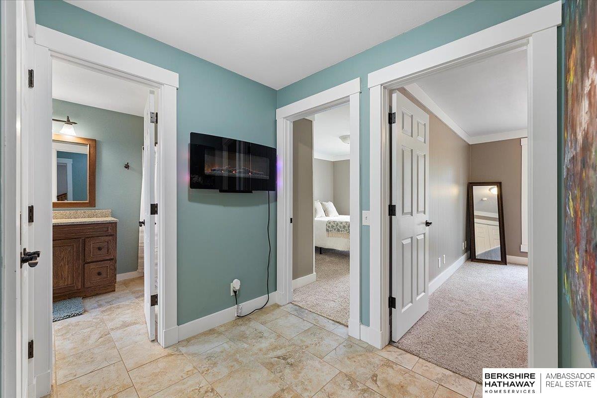 4614 N Shore Drive, Council Bluffs, Iowa image 44