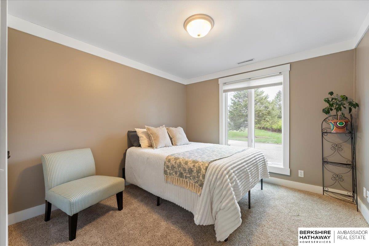 4614 N Shore Drive, Council Bluffs, Iowa image 48