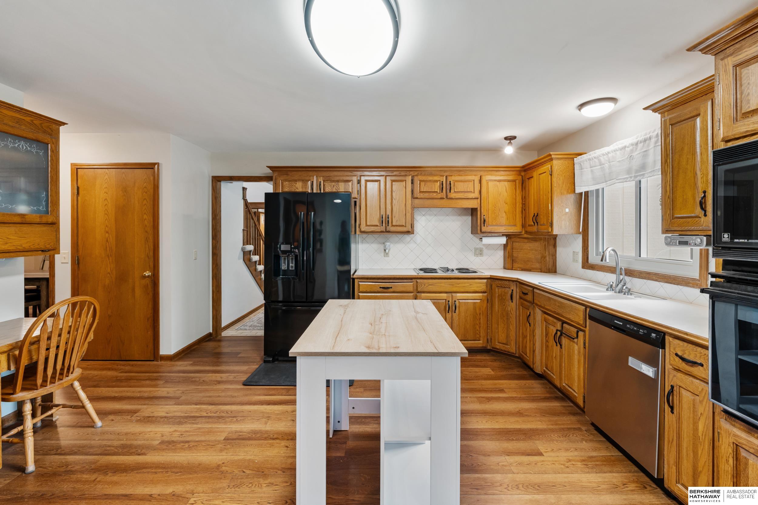 15872 Farnam Street, Omaha, Nebraska image 17