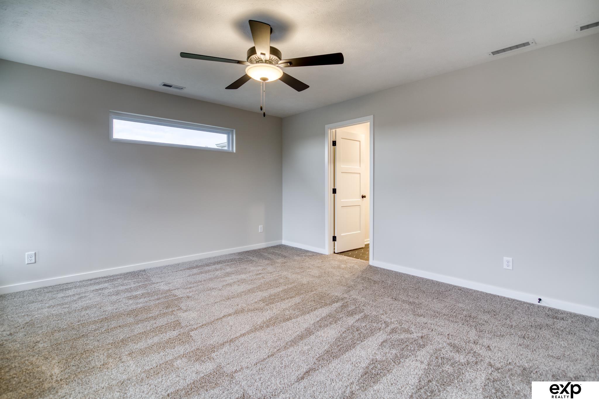 1834 Kara Way, Fremont, Nebraska image 35