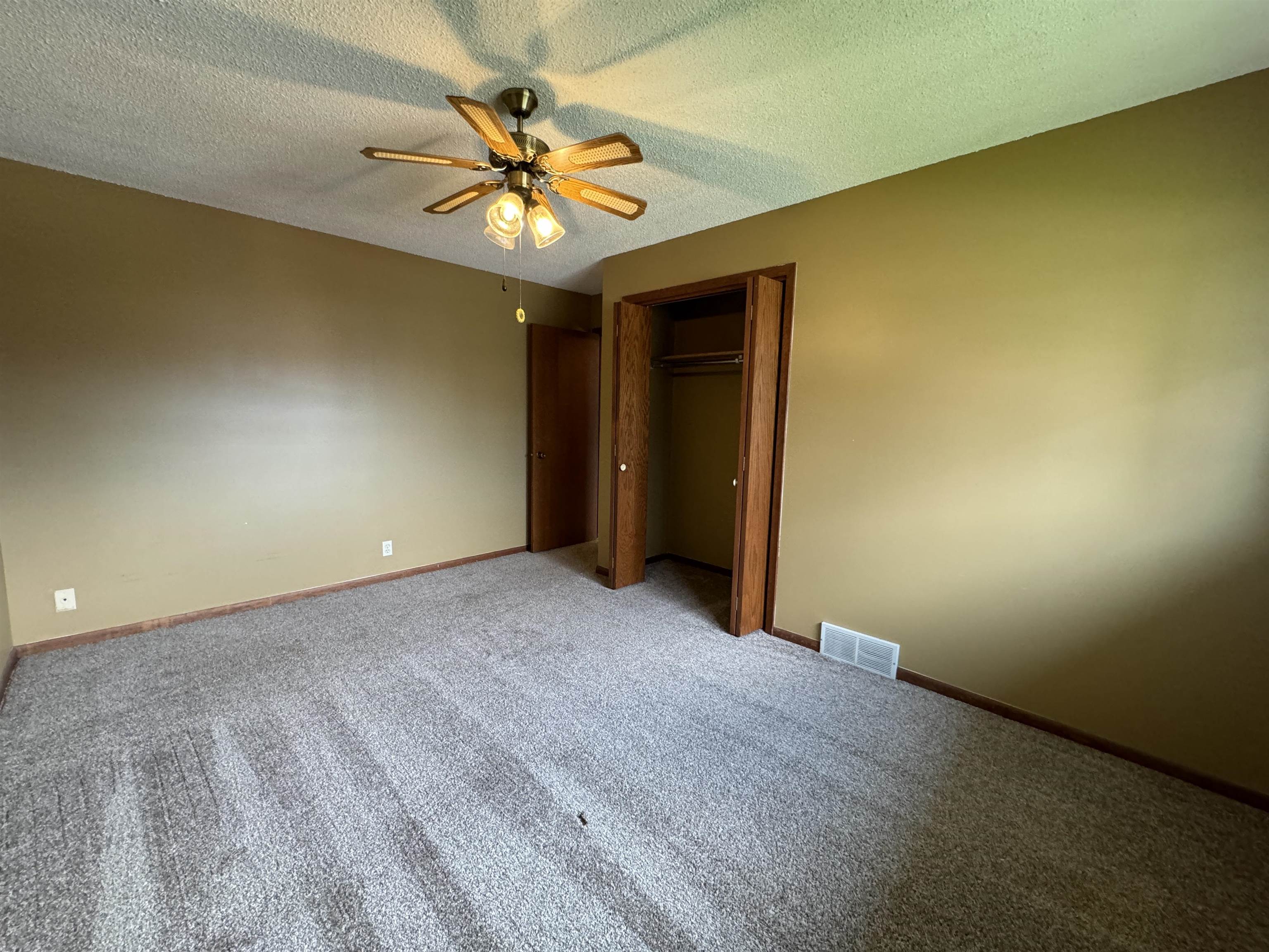 1904 E 20th Street, Fremont, Nebraska image 20