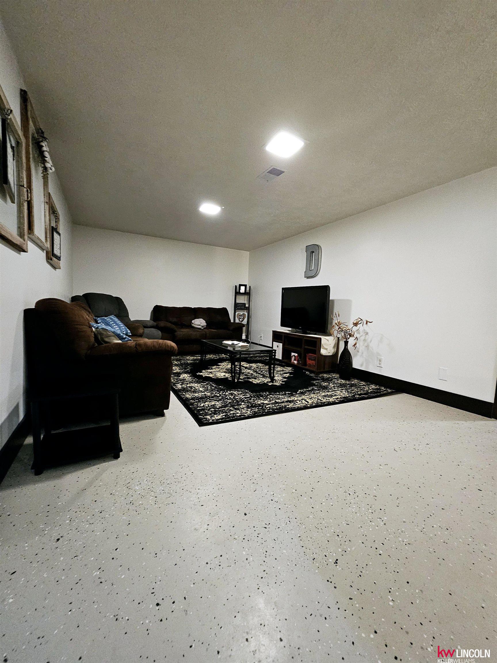 109 N Way Avenue, Sutton, Nebraska image 14