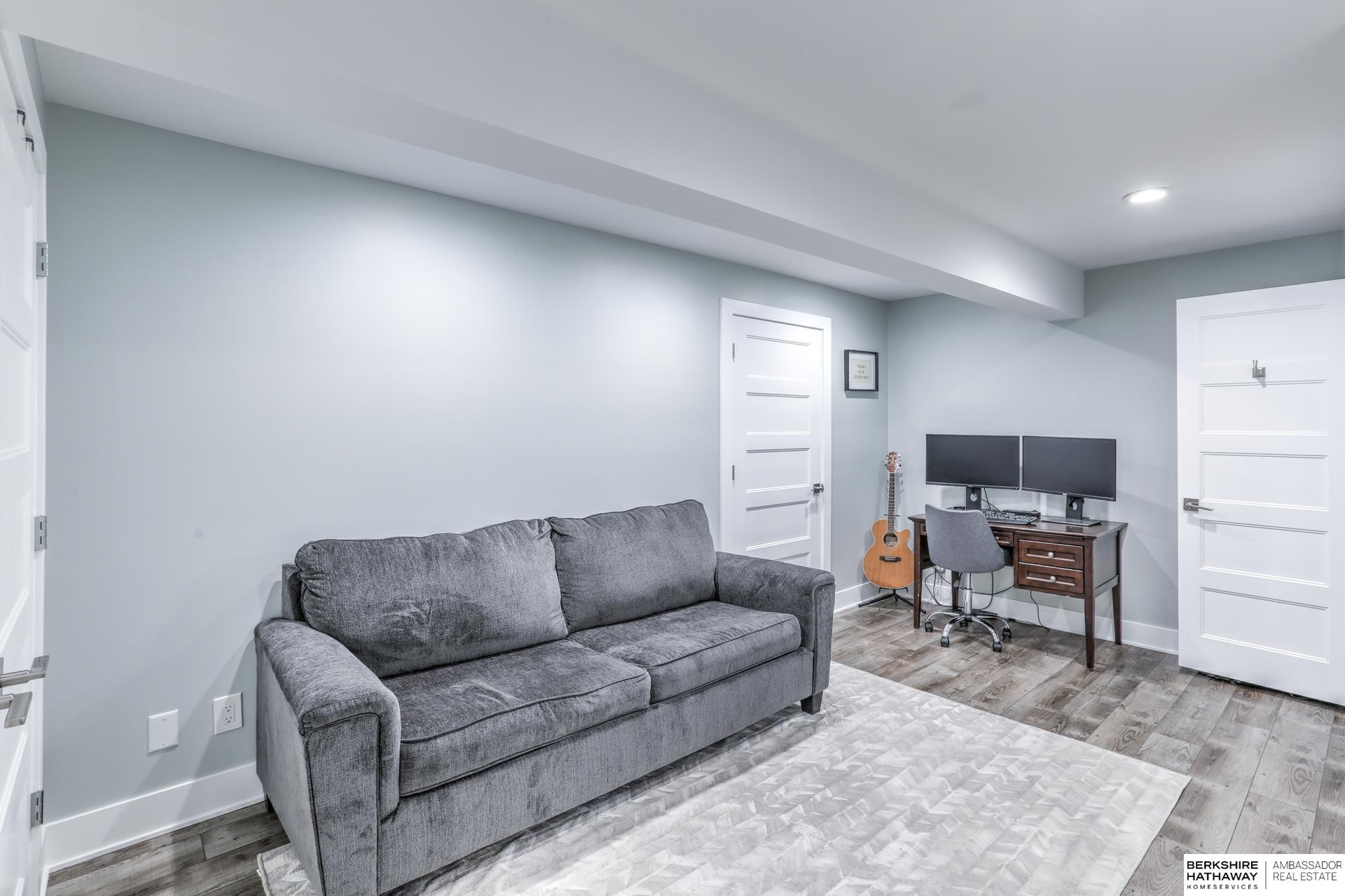 16607 Riggs Street, Omaha, Nebraska image 33