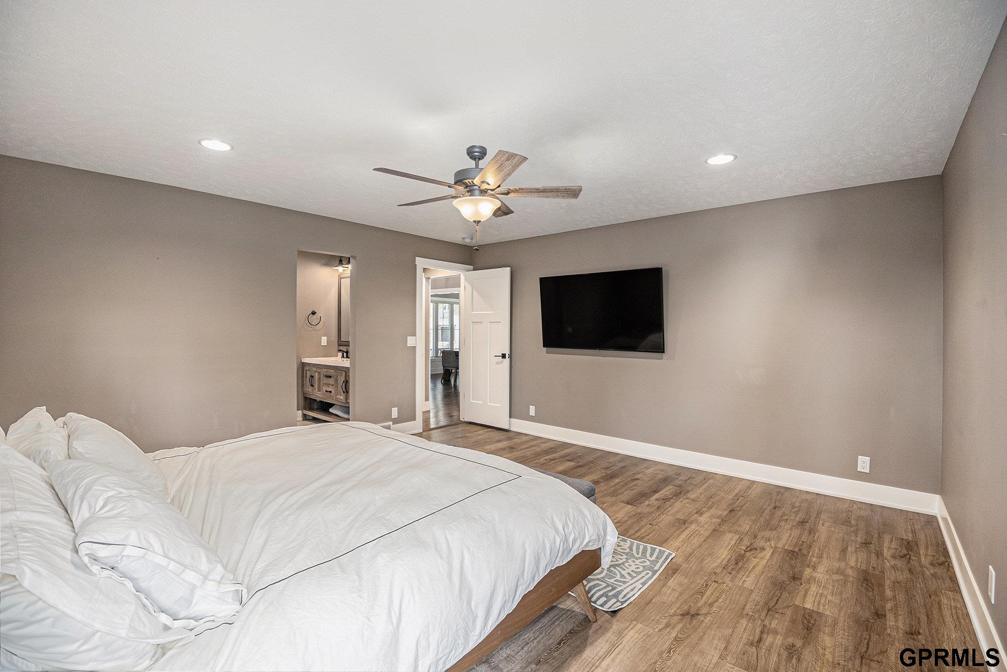 16405 Pasadena Circle, Omaha, Nebraska image 20