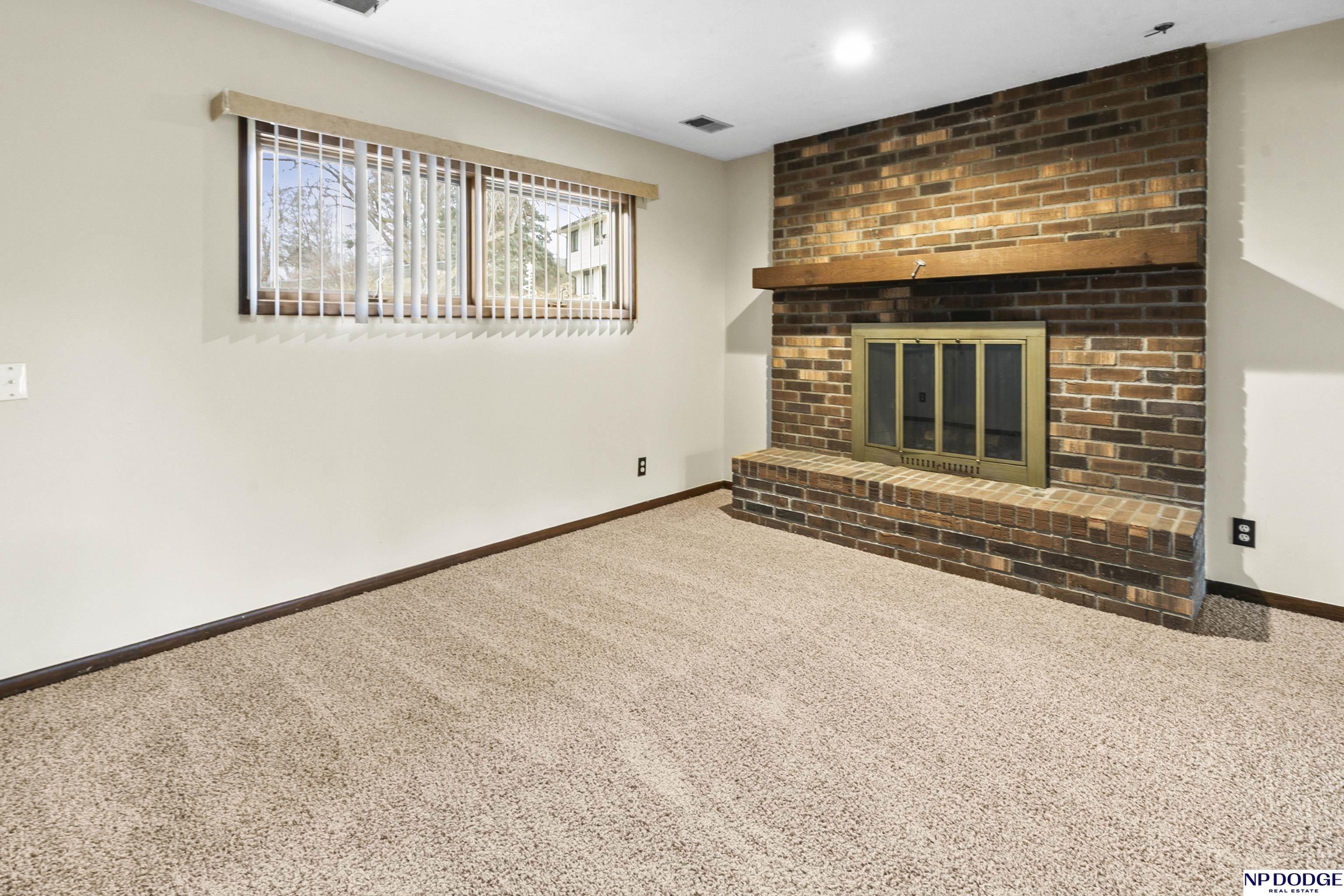 9357 Pratt Circle, Omaha, Nebraska image 27