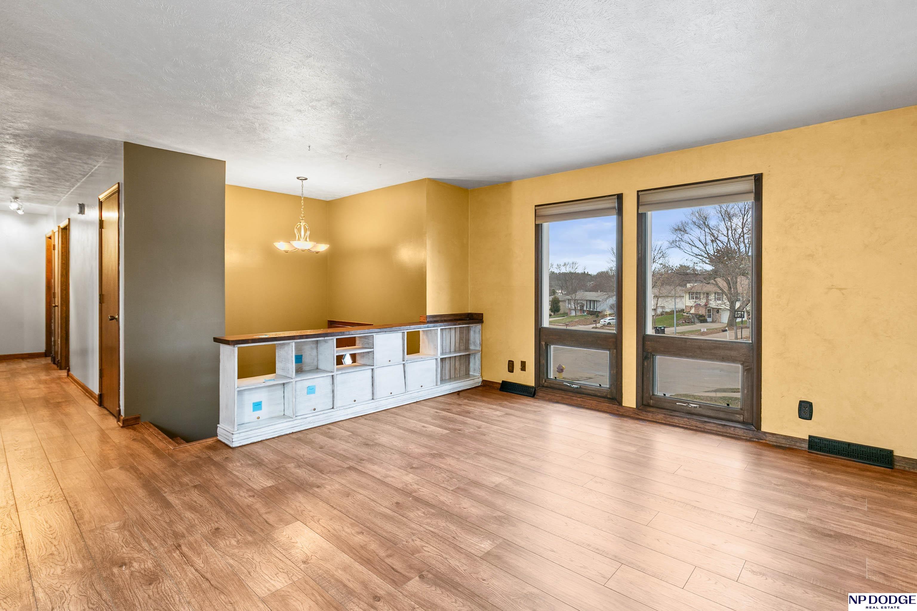 9357 Pratt Circle, Omaha, Nebraska image 4