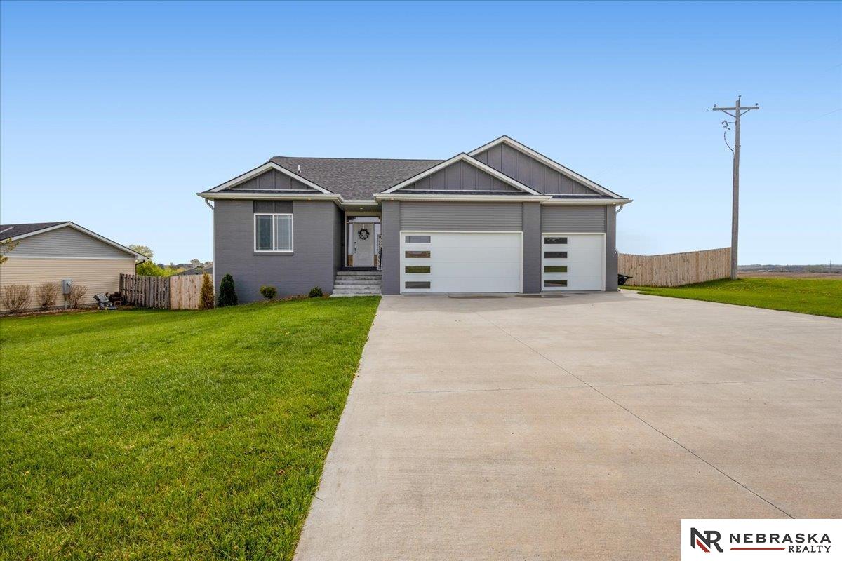 708 Sunset Boulevard, Palmyra, Nebraska image 1