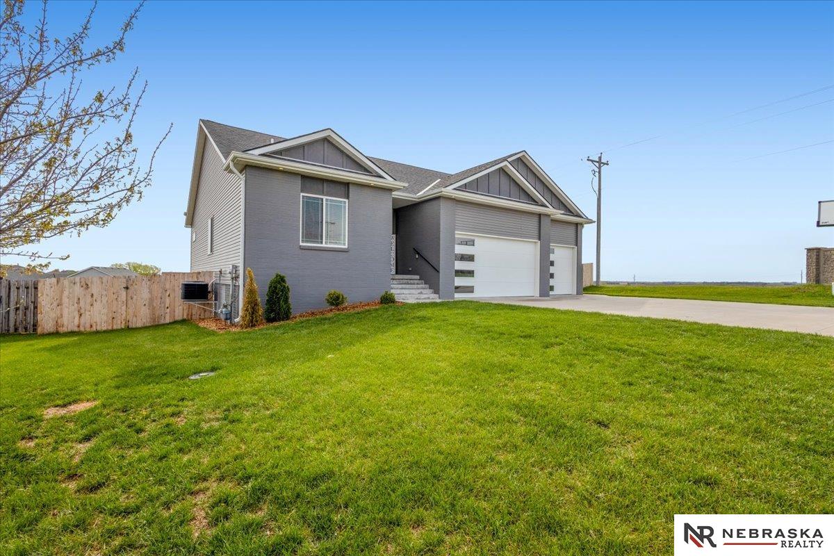708 Sunset Boulevard, Palmyra, Nebraska image 2