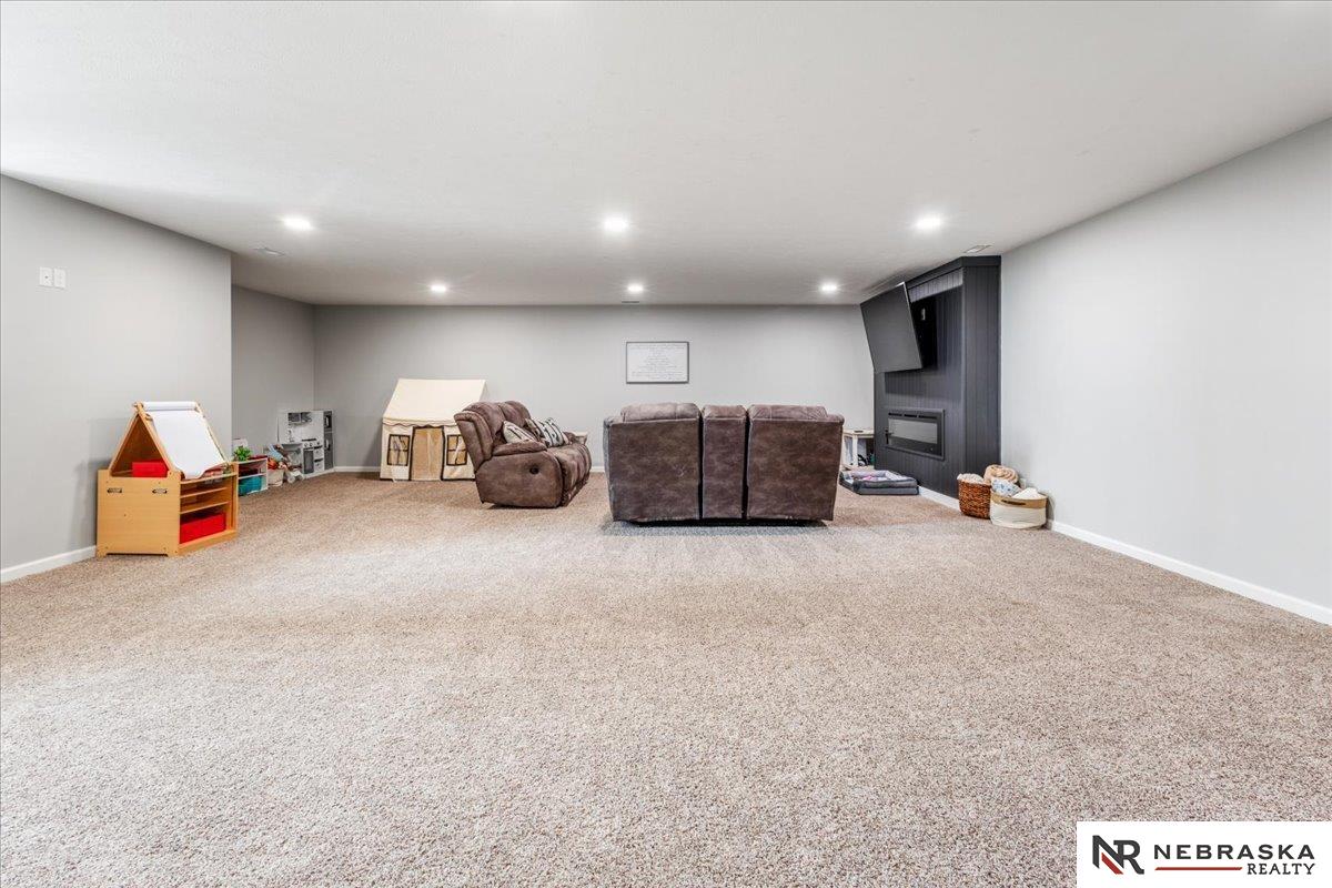 708 Sunset Boulevard, Palmyra, Nebraska image 32