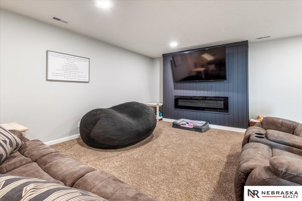 708 Sunset Boulevard, Palmyra, Nebraska image 34