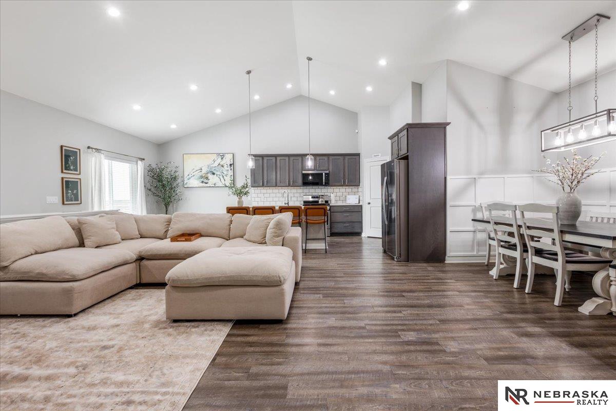 708 Sunset Boulevard, Palmyra, Nebraska image 9