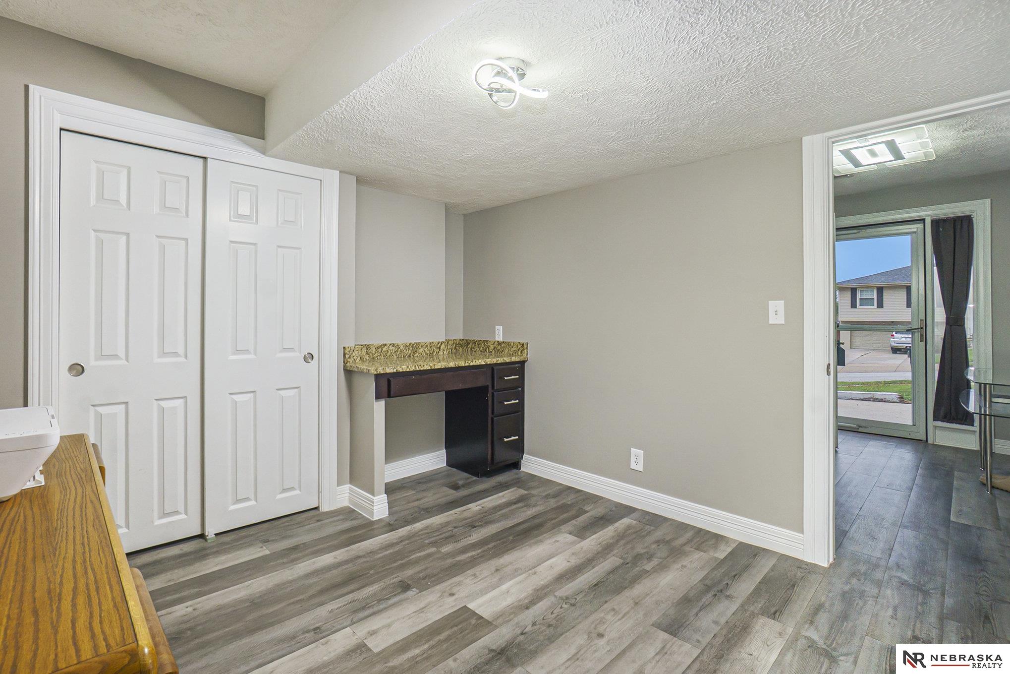 11042 X Street, Omaha, Nebraska image 17