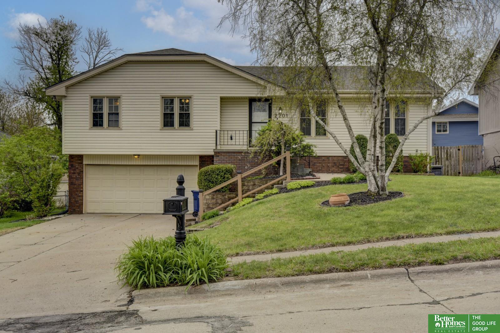 2201 Lucille Drive, Bellevue, Nebraska image 1