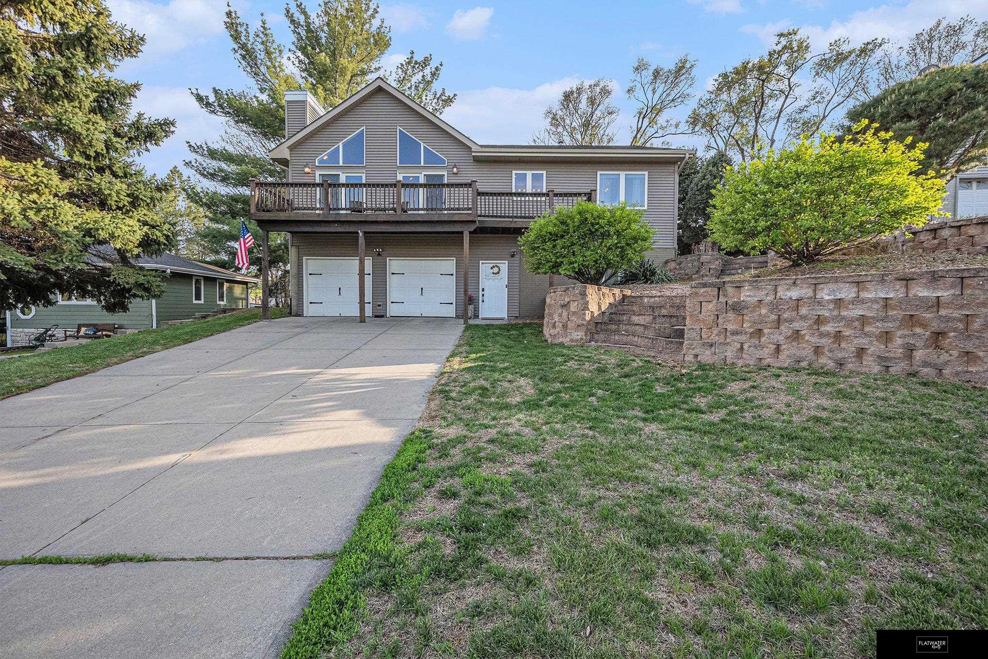 823 Beaver Lake Boulevard, Plattsmouth, Nebraska image 1
