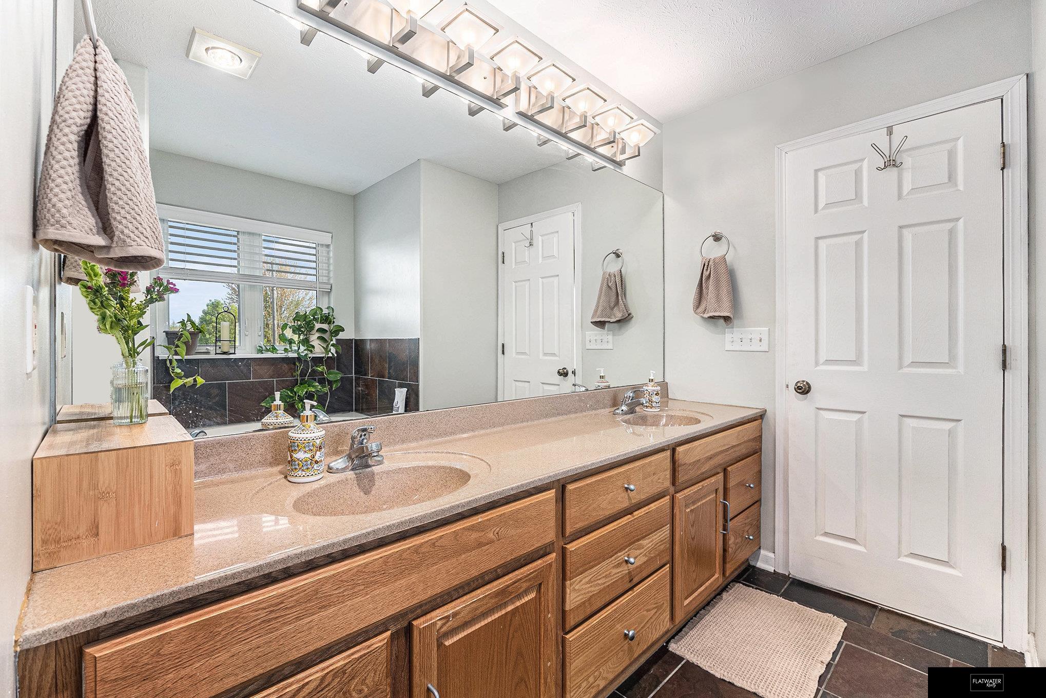 823 Beaver Lake Boulevard, Plattsmouth, Nebraska image 17