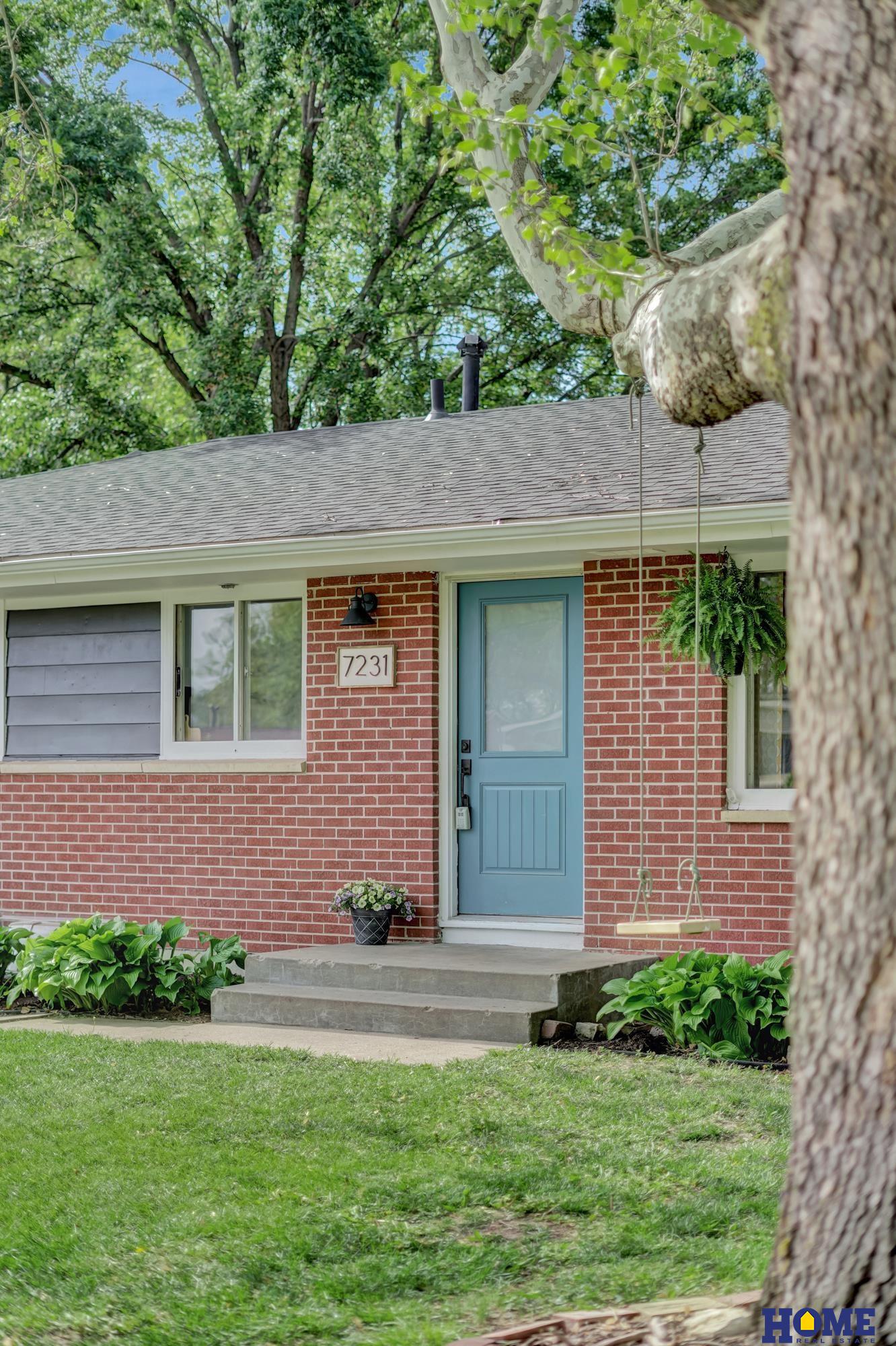 7231 S Wedgewood Drive, Lincoln, Nebraska image 3