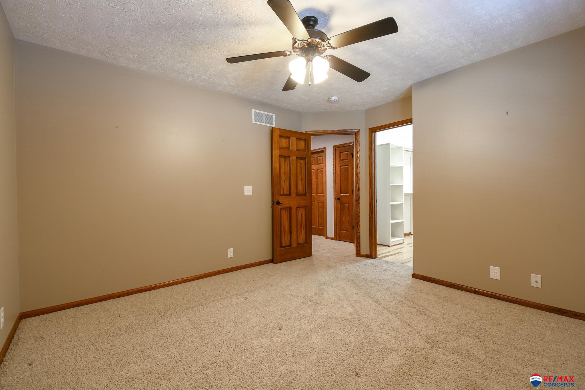 6620 Granite Ridge Court, Lincoln, Nebraska image 37