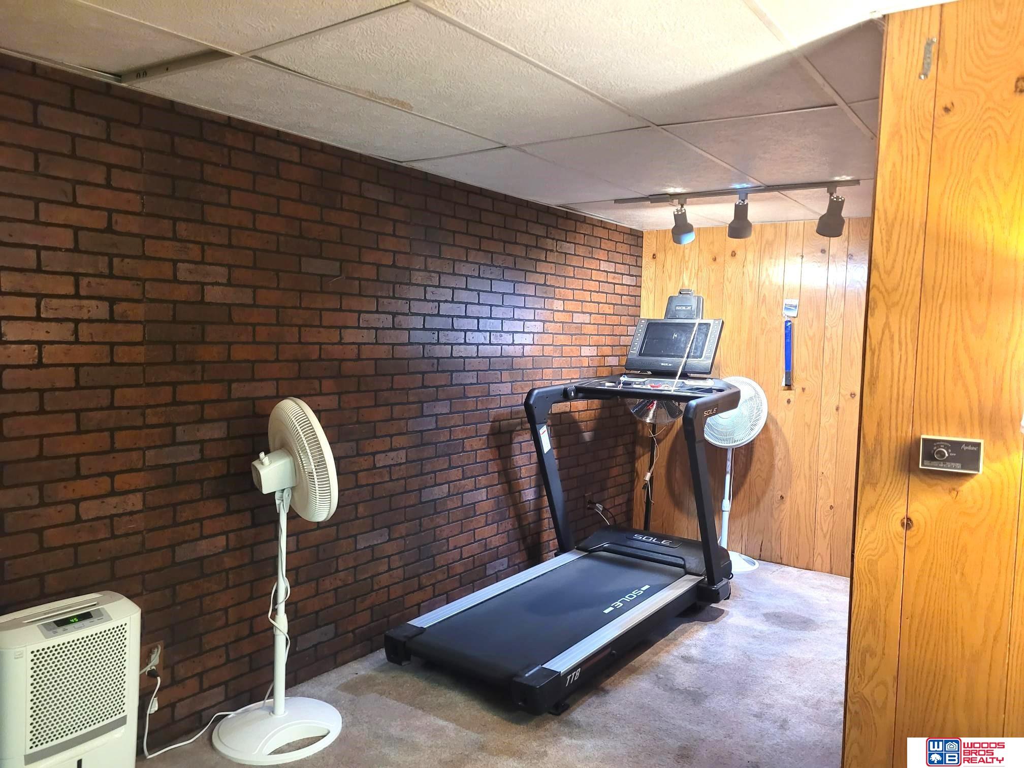 1100 N 5th Street, Seward, Nebraska image 35