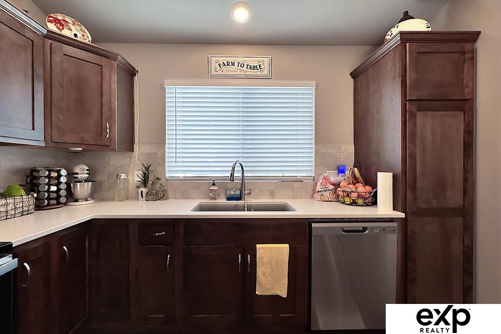 7720 N 108th Street, Omaha, Nebraska image 4