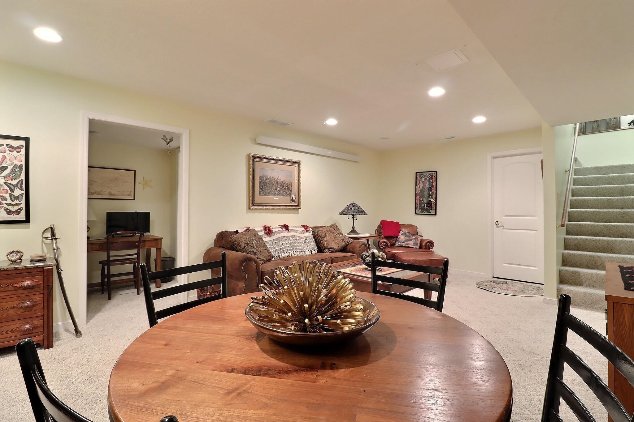 1834 N D Street, Fremont, Nebraska image 31