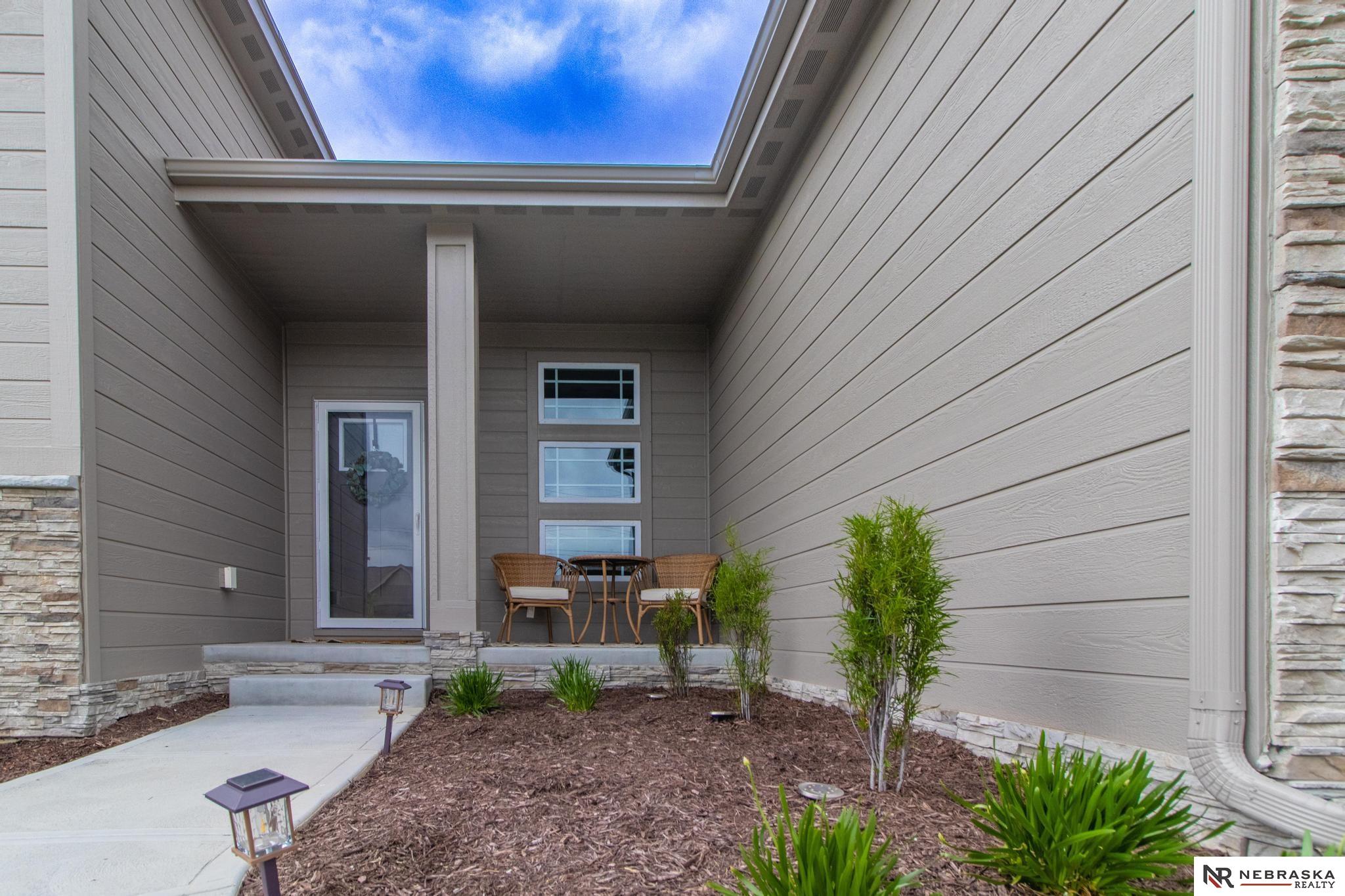 11717 S 112th Street, Papillion, Nebraska image 2