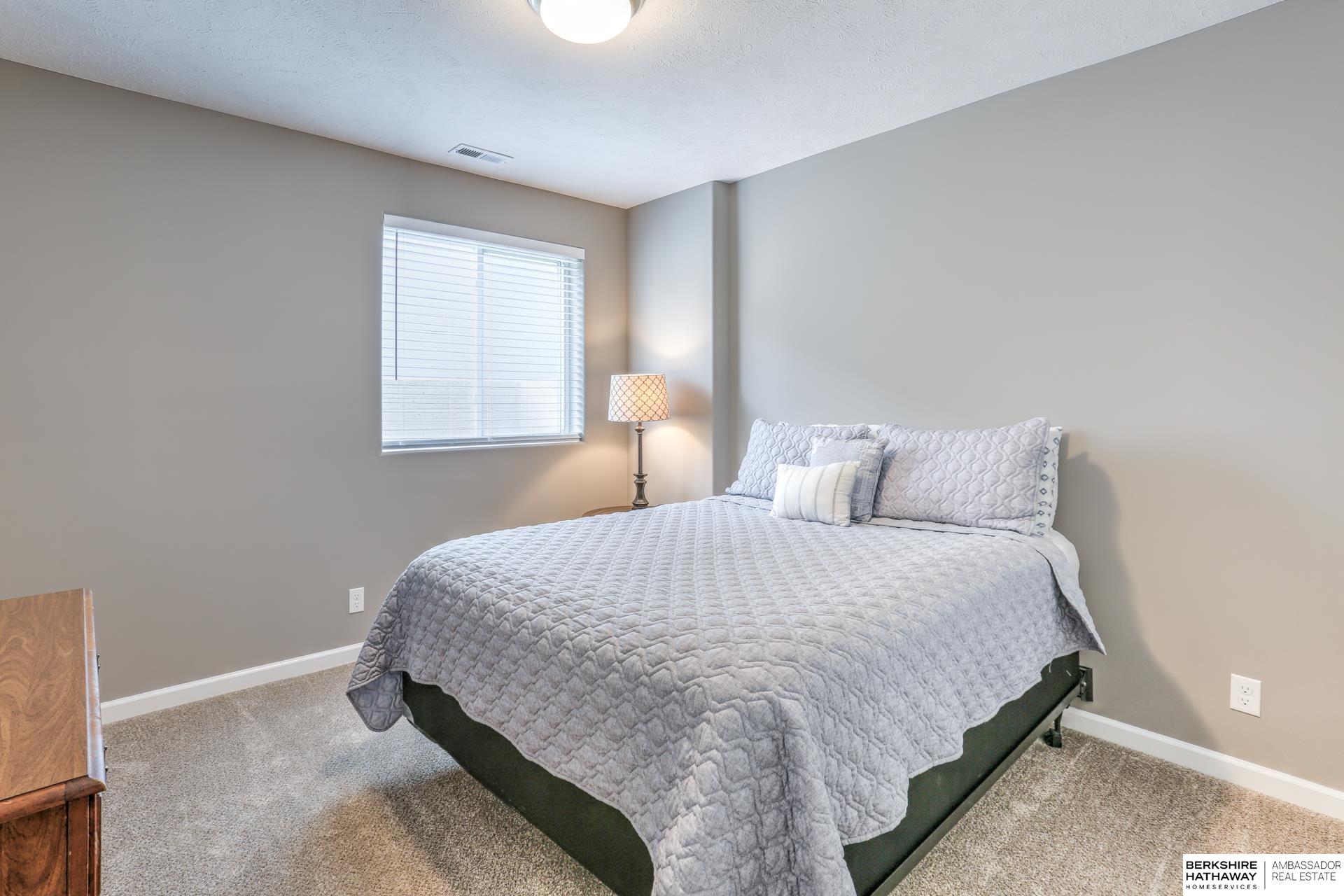 16912 Virginia Street, Omaha, Nebraska image 31
