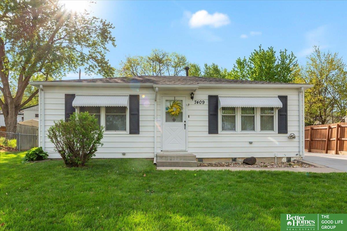 29116 Laurel Circle, Valley, Nebraska image 2
