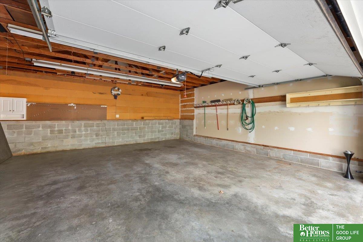29116 Laurel Circle, Valley, Nebraska image 22