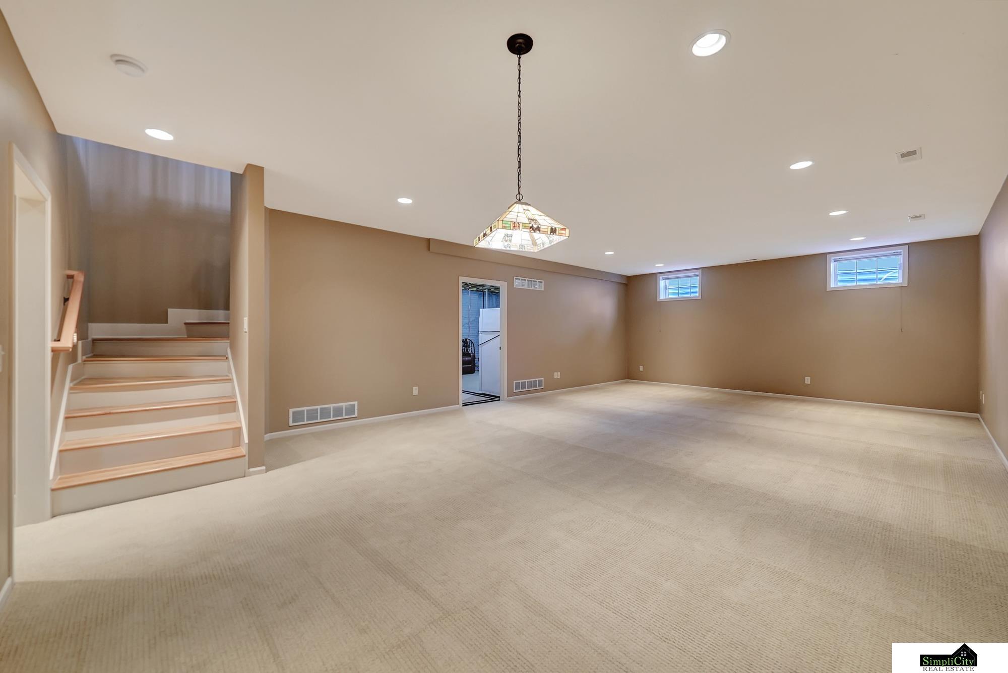 8420 Augusta Drive, Lincoln, Nebraska image 42