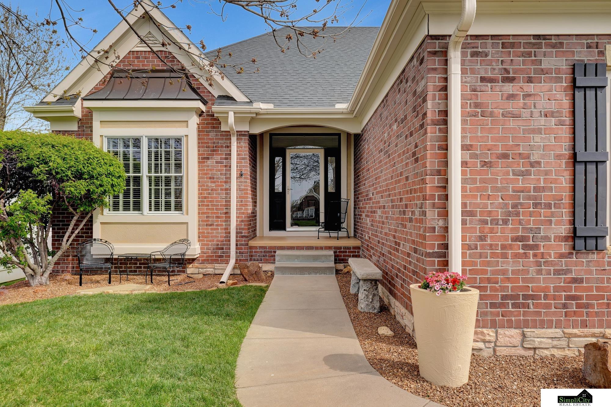 8420 Augusta Drive, Lincoln, Nebraska image 5