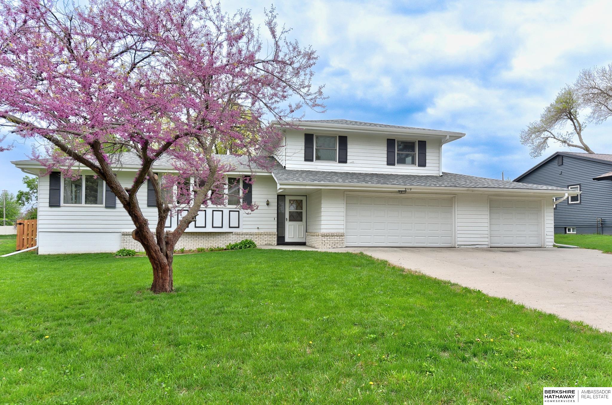 9115 Parker Street, Omaha, Nebraska image 2