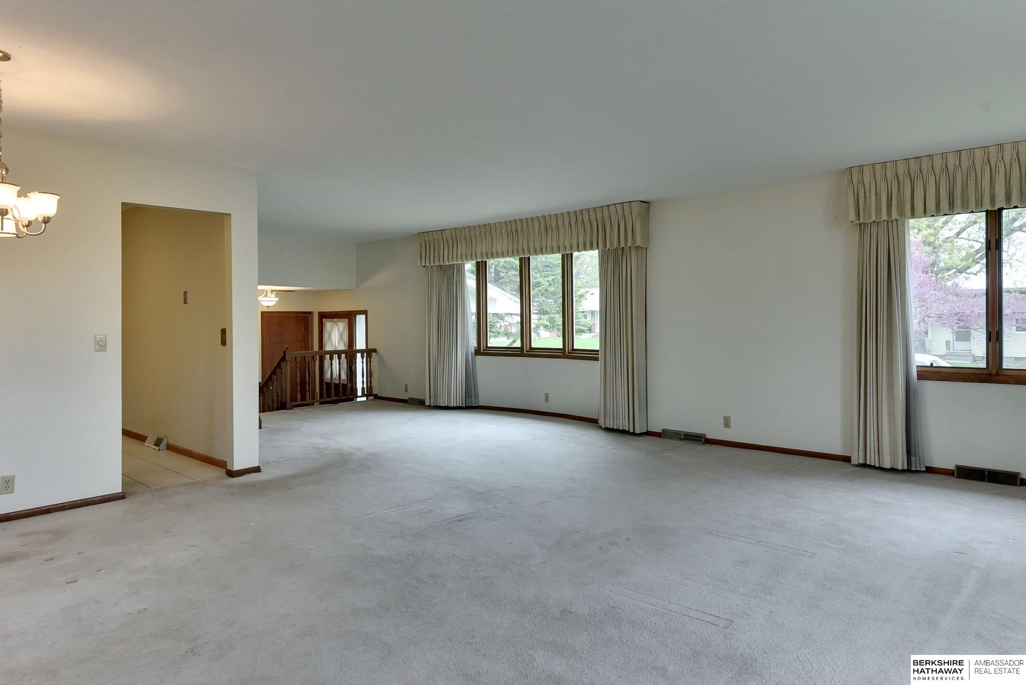 9115 Parker Street, Omaha, Nebraska image 11