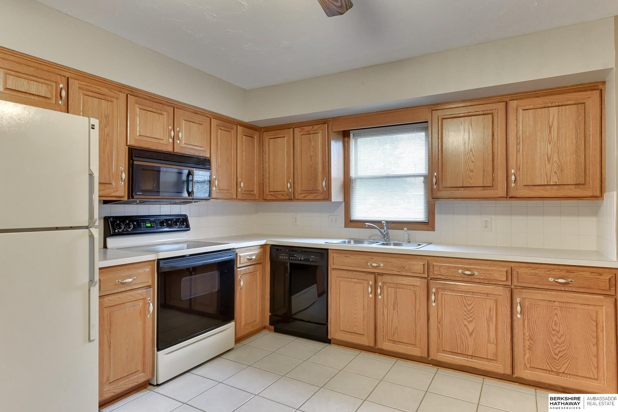 9115 Parker Street, Omaha, Nebraska image 14