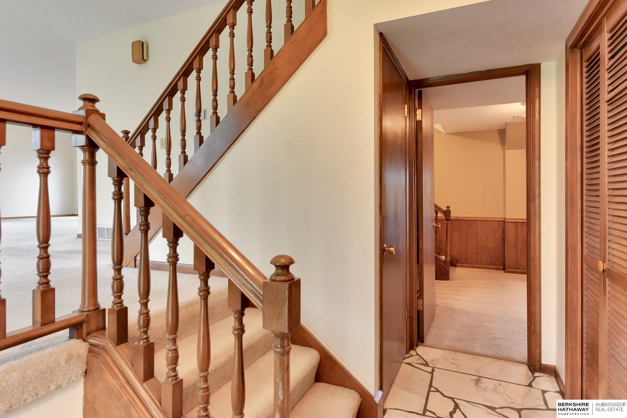 9115 Parker Street, Omaha, Nebraska image 3
