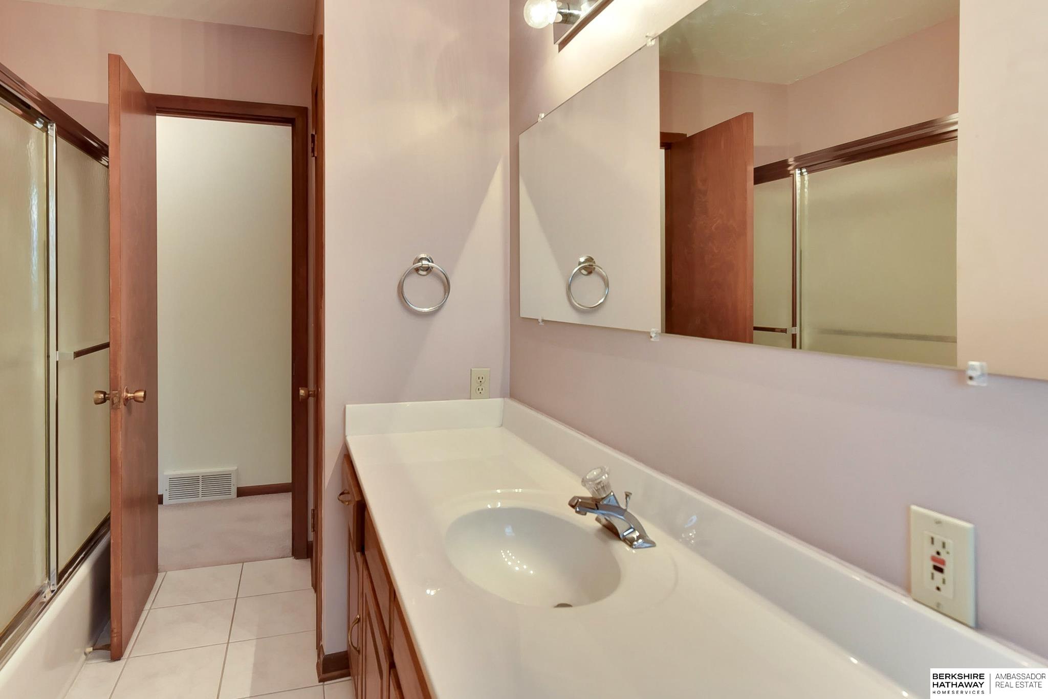 9115 Parker Street, Omaha, Nebraska image 21