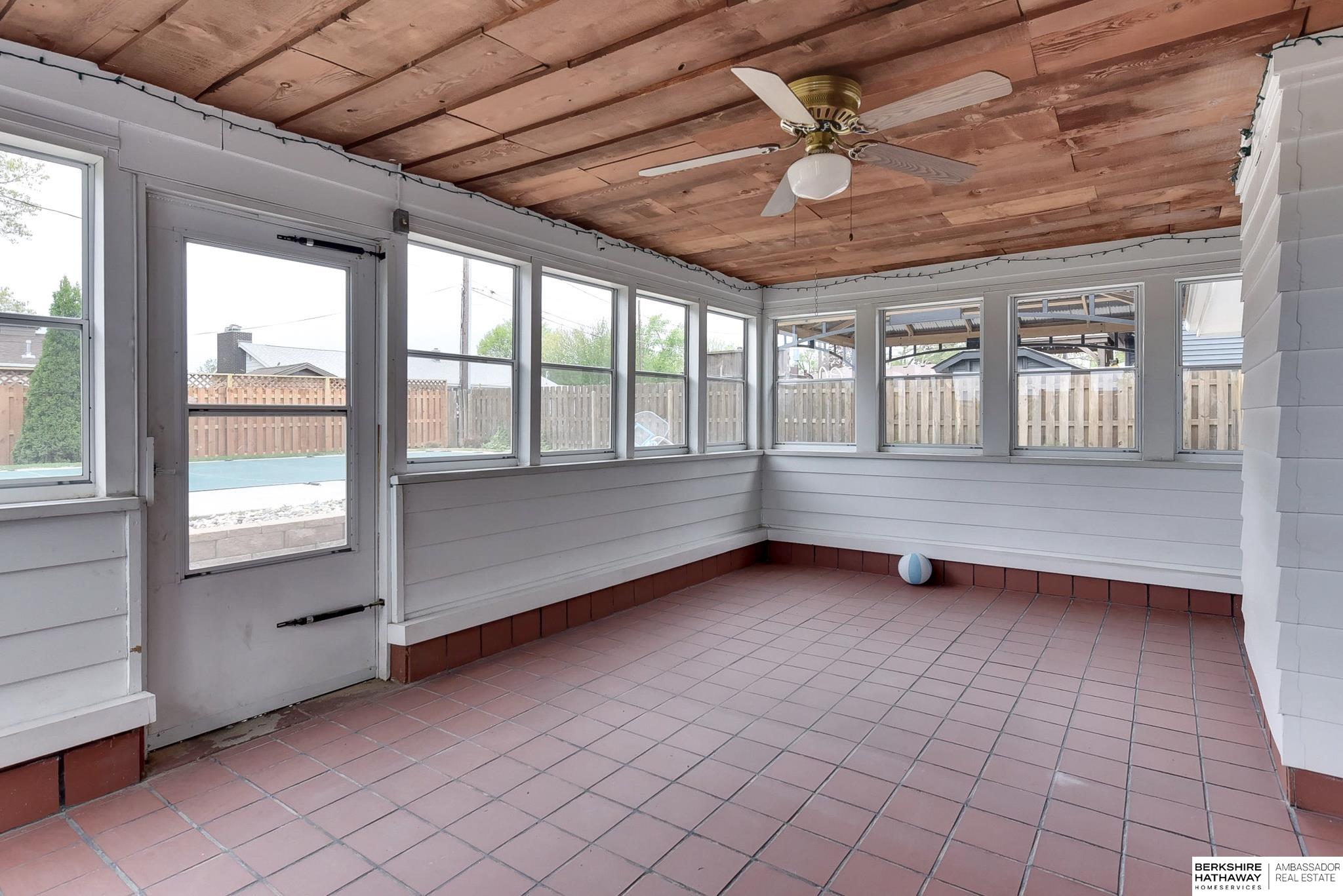 9115 Parker Street, Omaha, Nebraska image 27