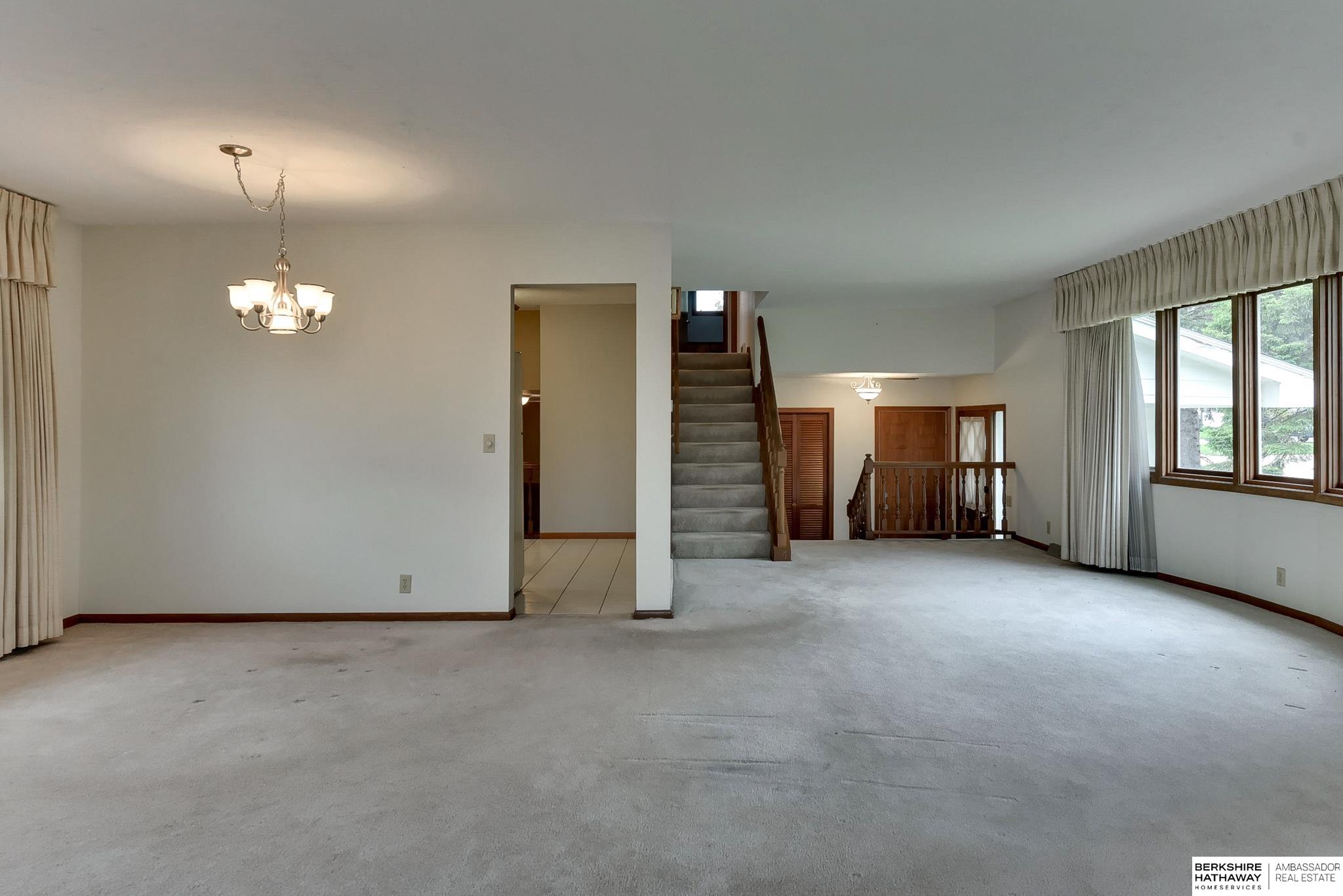 9115 Parker Street, Omaha, Nebraska image 10