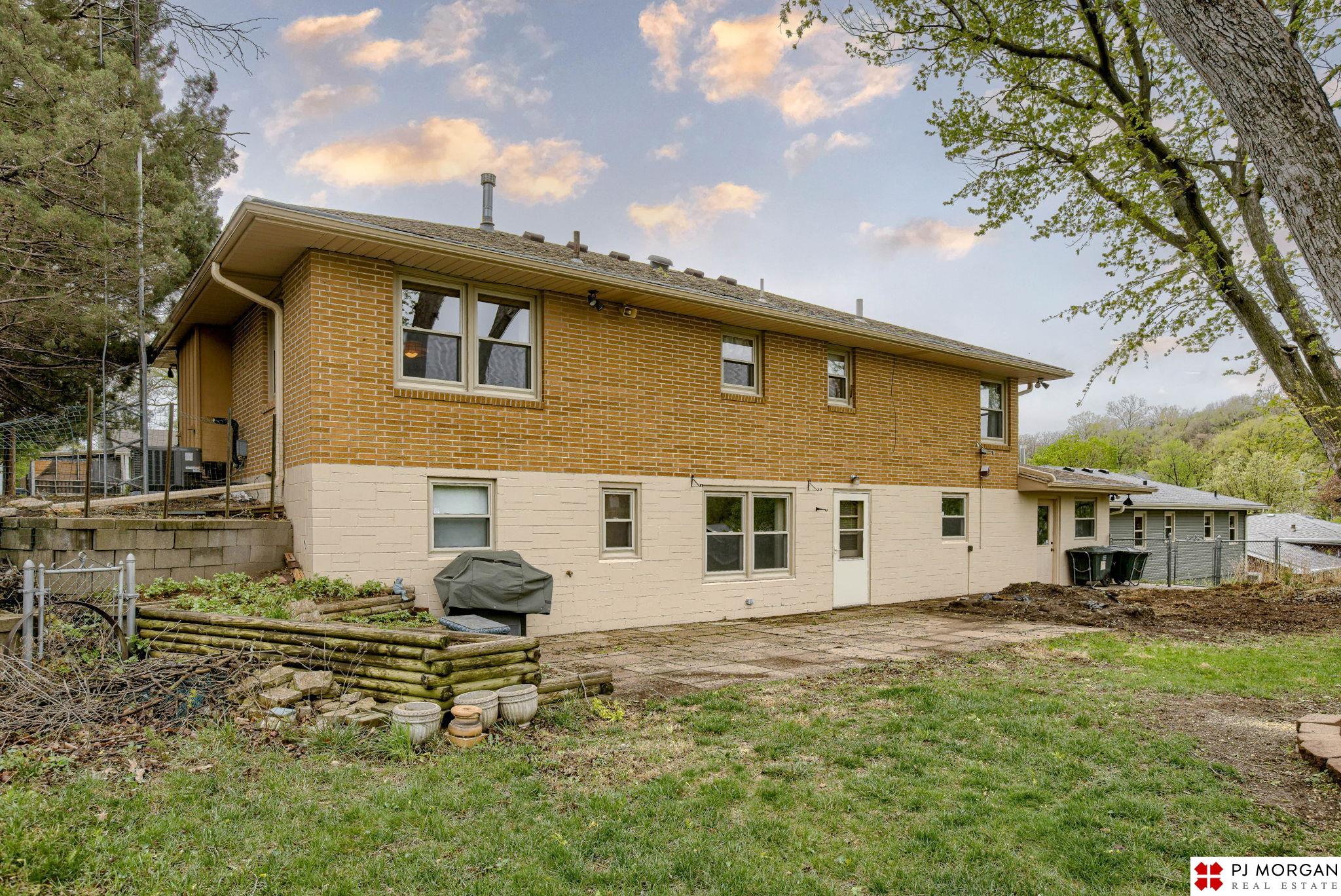 324 Warren Street, Council Bluffs, Iowa image 22