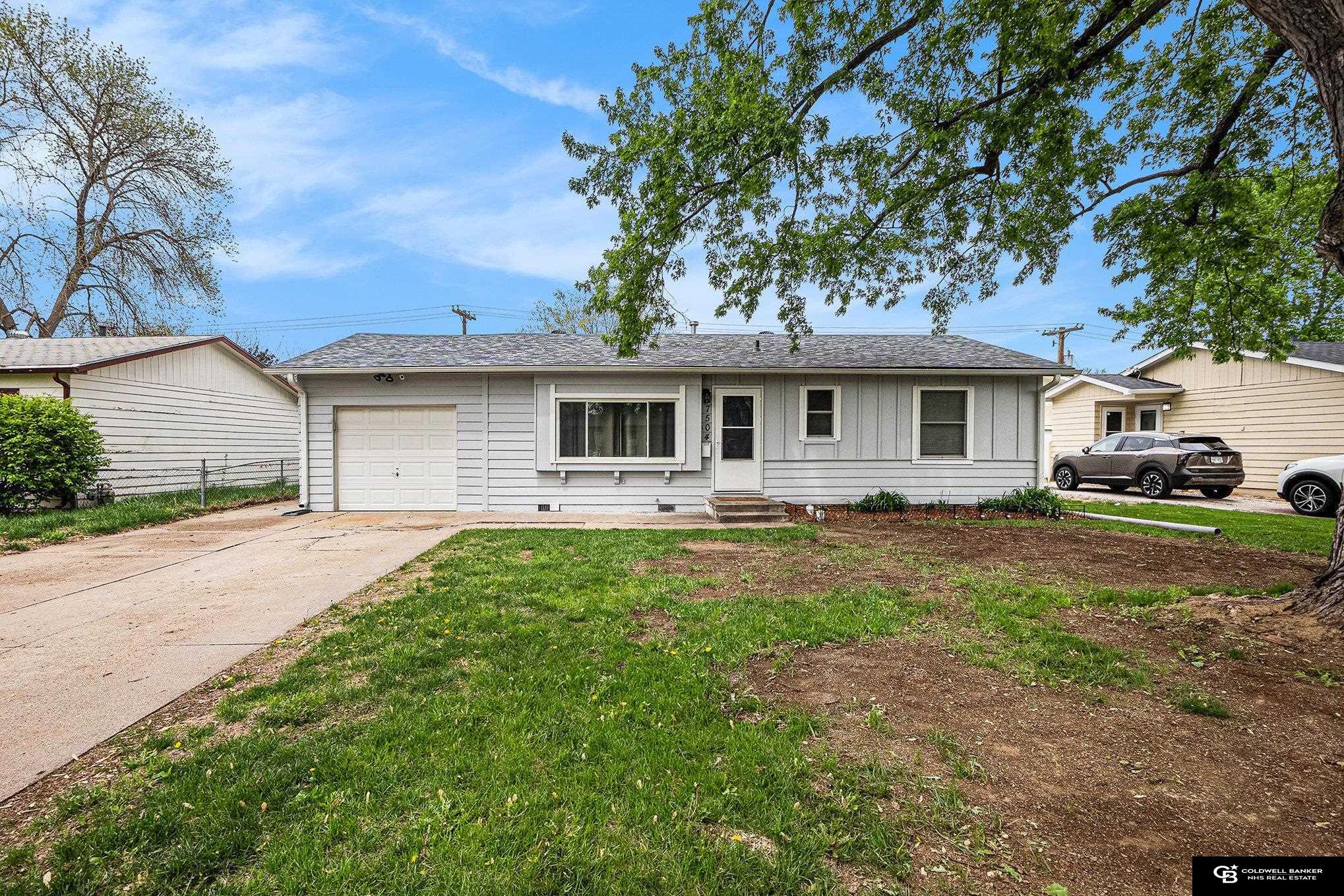 7504 Valley Road, La Vista, Nebraska image 2